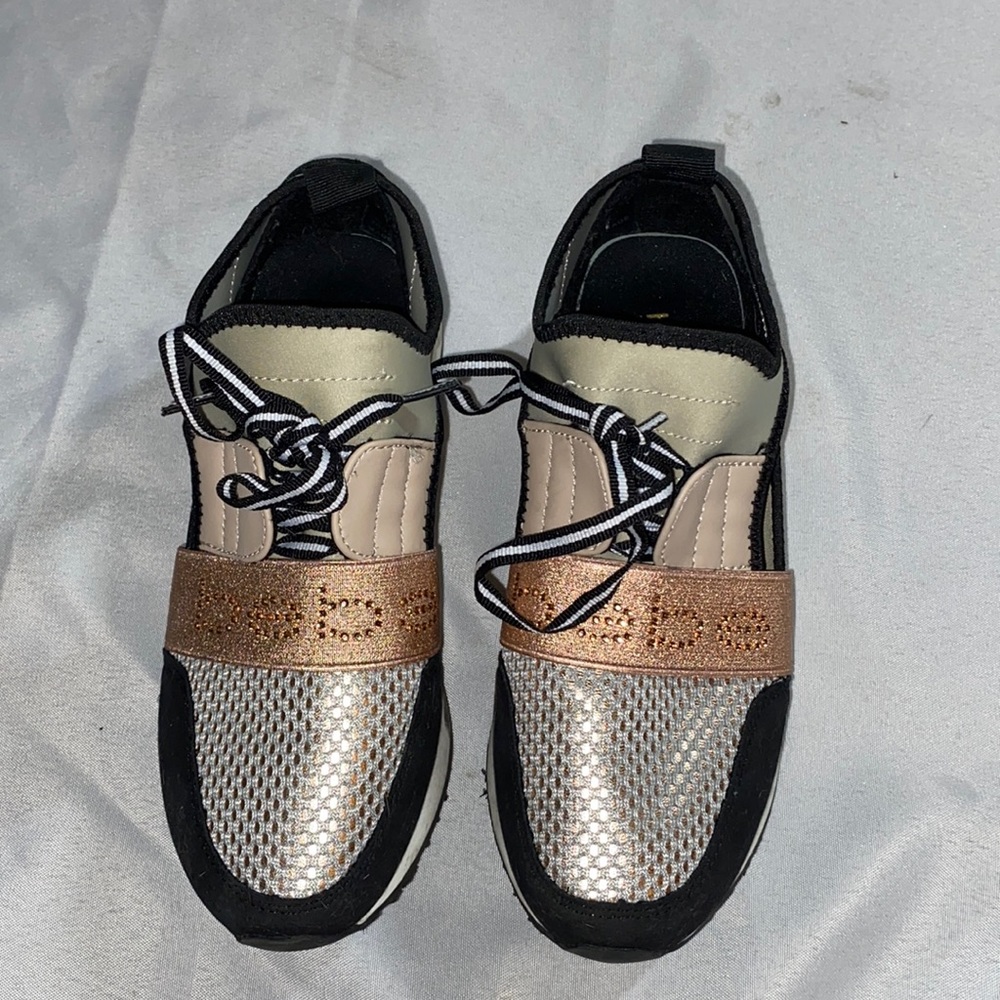 womens bebe tennis shoes